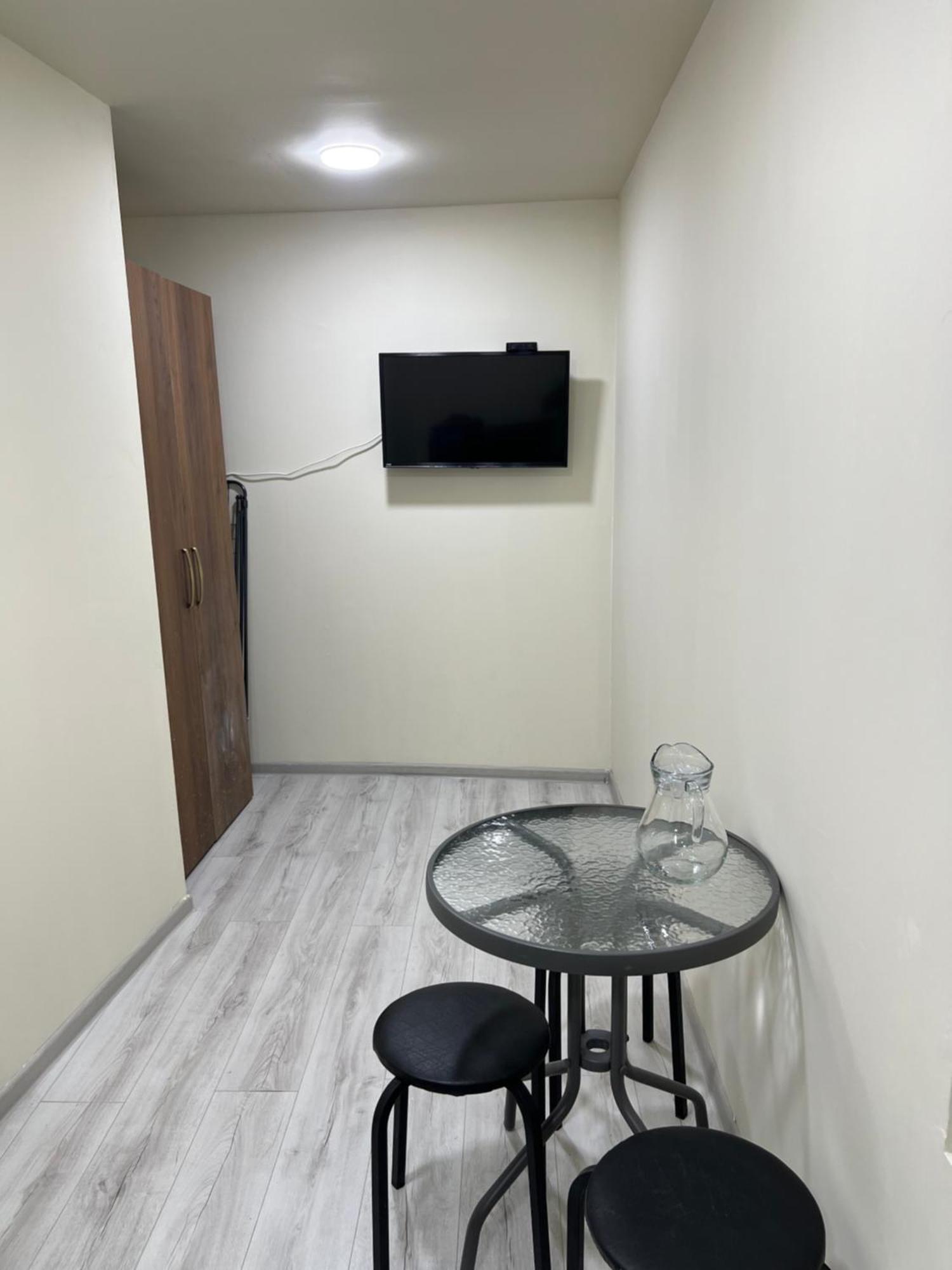 Tazo Apartment Tbilisi Ngoại thất bức ảnh
